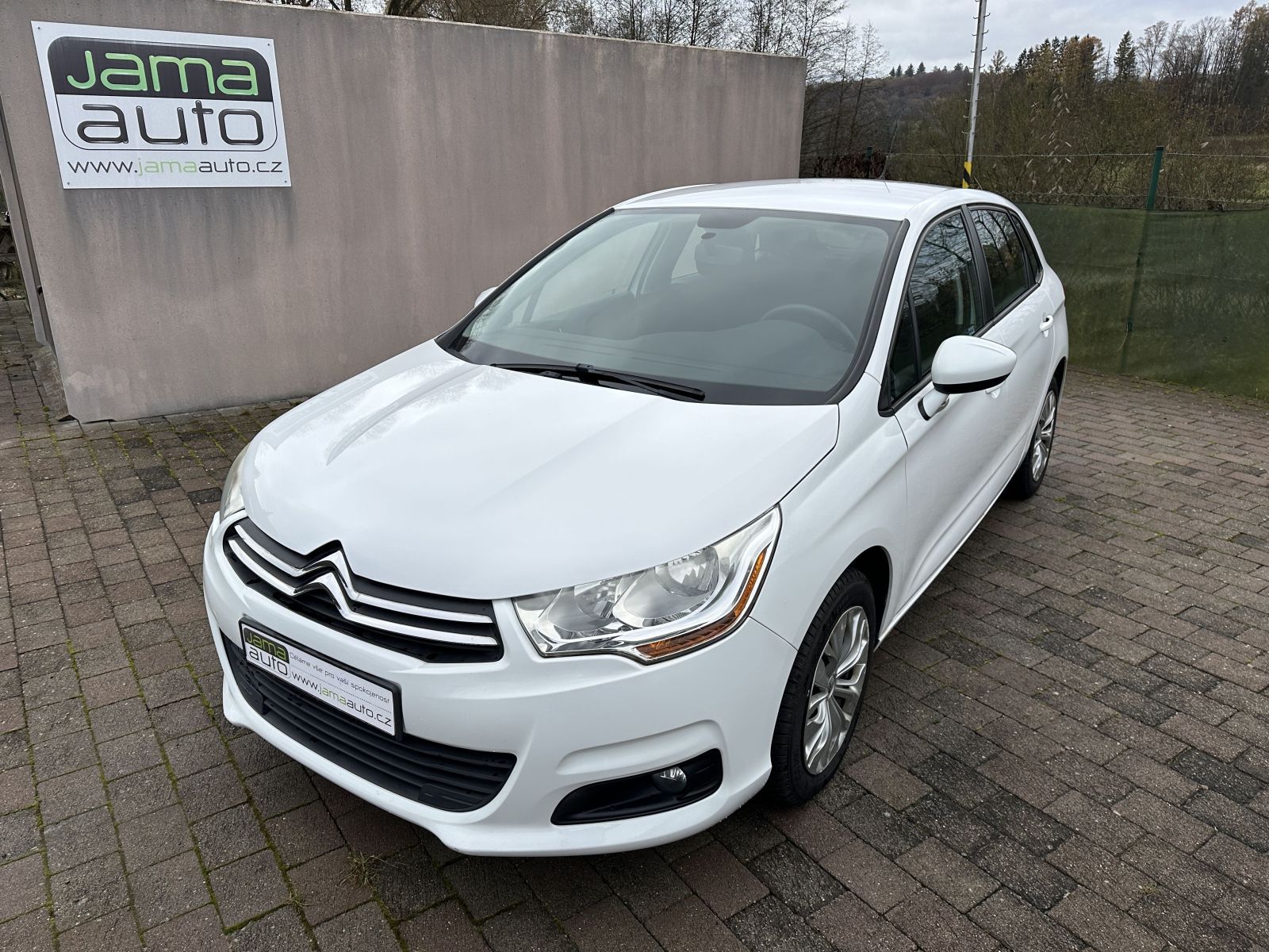 Citroën C4 1,4VTi 70kW 2.MAJITEL SERVISKA