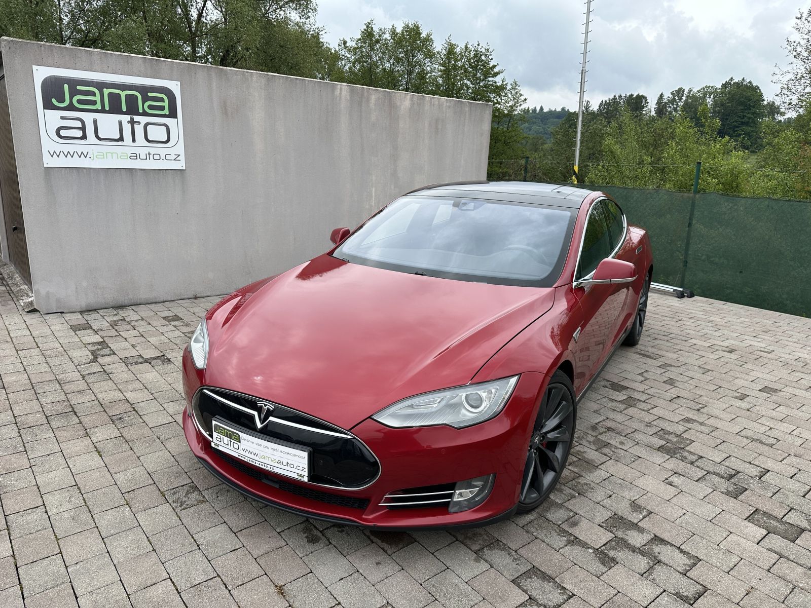 Tesla S SP85D 4x4 FREE SUPERCHARGER